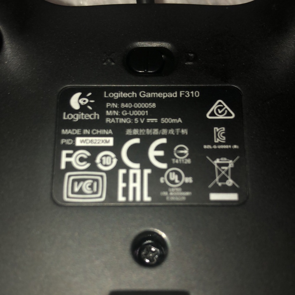 Logitech PC game controller - Picture 3 of 3